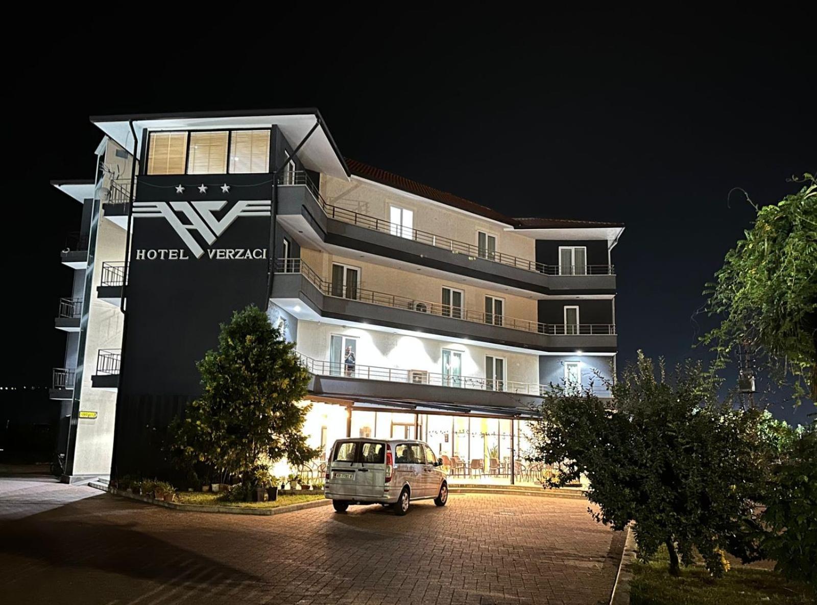 Hotel Verzaci Rinas Exterior photo