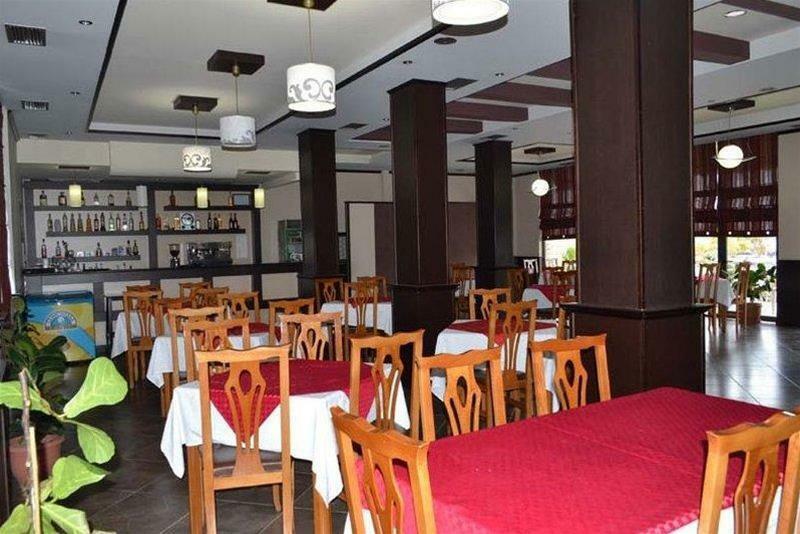 Hotel Verzaci Rinas Exterior photo